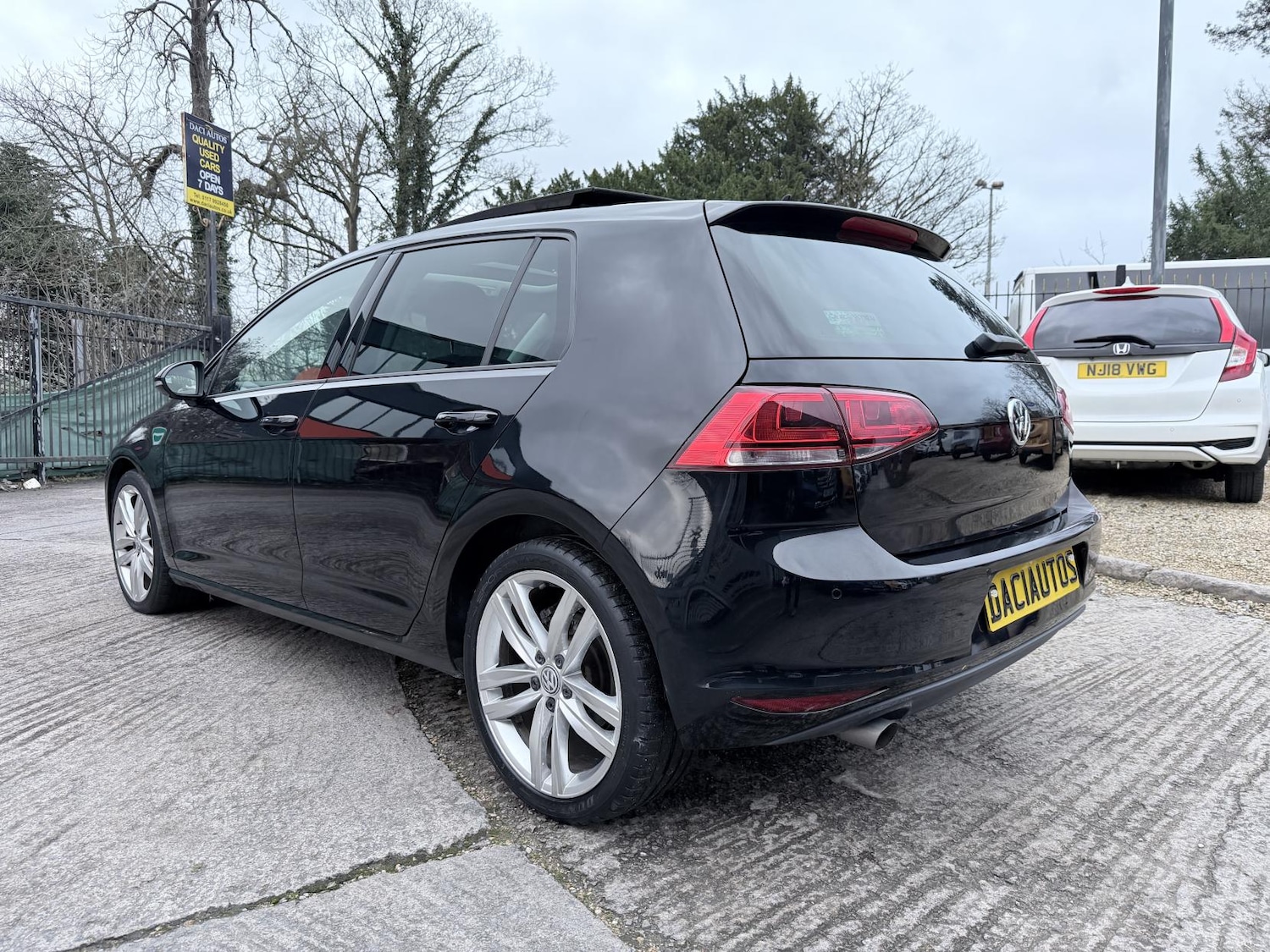 Used Volkswagen Golf 2016 for sale - 77391878: Photo 5