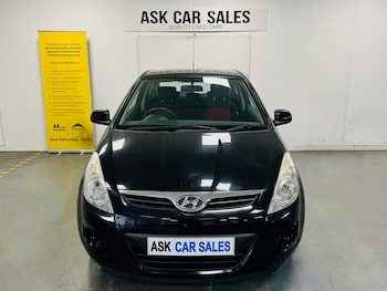 Used Hyundai i20 2010 for sale - 76077514: Photo 2