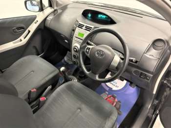 Used Toyota Yaris 2007 for sale - 74853764: Photo