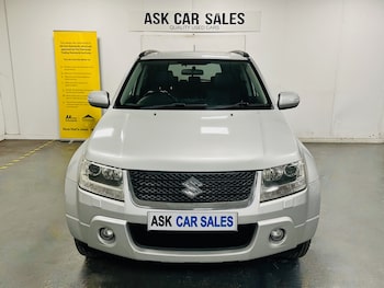 Used Suzuki Grand Vitara 2010 for sale - 76640675: Photo