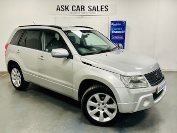 Used Suzuki Grand Vitara 2010 for sale - 76640675: Photo