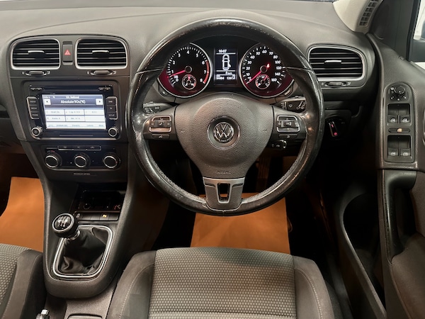 Used Volkswagen Golf 2011 for sale - 75358313: Photo 6