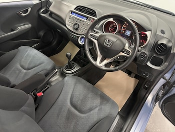 Used Honda Jazz 2009 for sale - 75715640: Photo