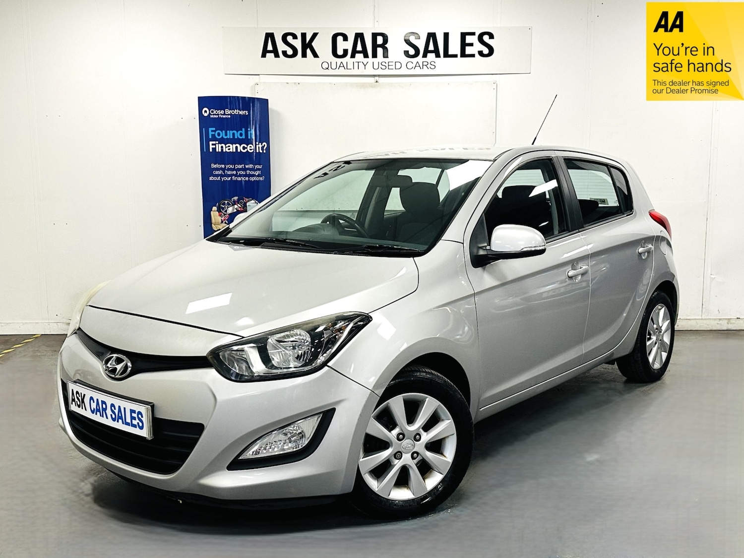 Used Hyundai i20 2012 for sale - 76508086: Photo 1