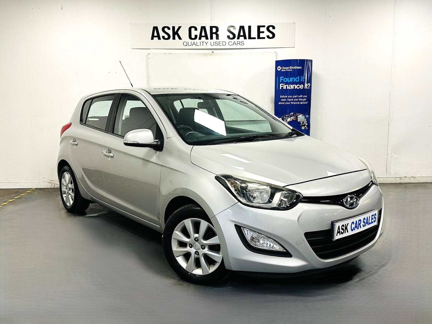 Used Hyundai i20 2012 for sale - 76508086: Photo 3