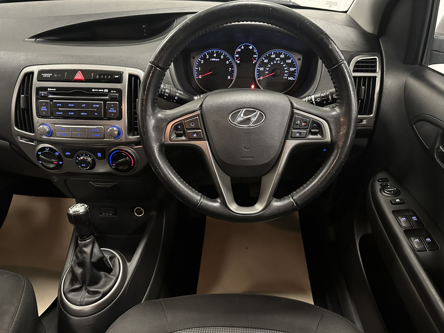 Used Hyundai i20 2012 for sale - 76508086: Photo 6