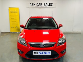 Used Ford Focus 2010 for sale - 75932332: Photo