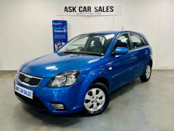 2011 (60) - 1.4 2 5dr