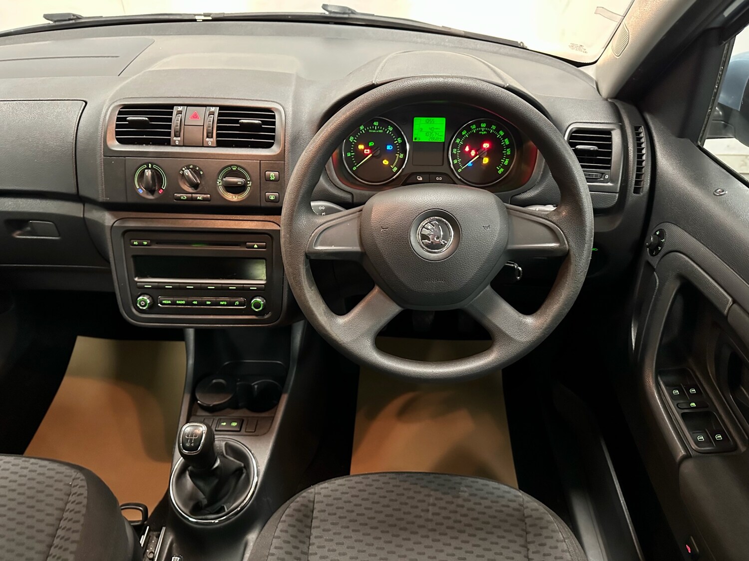 Used Skoda Roomster 2013 for sale - 74500914: Photo 6