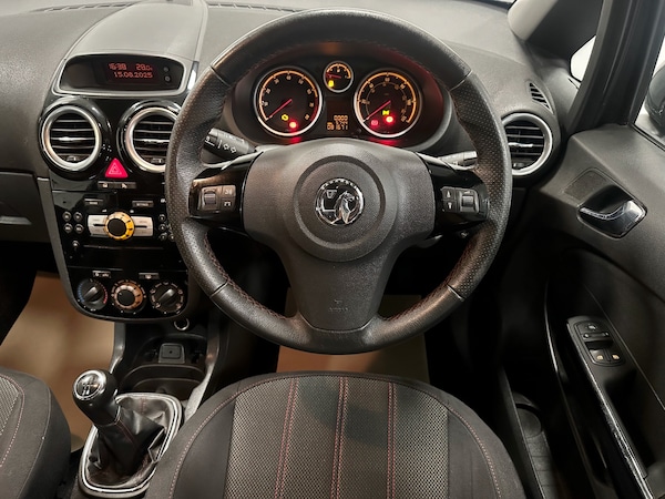 Used Vauxhall Corsa 2013 for sale - 75595938: Photo 6