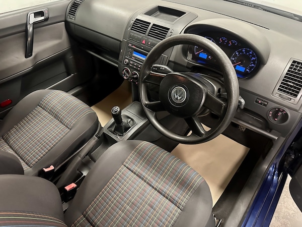 Used Volkswagen Polo 2006 for sale - 75692429: Photo 4