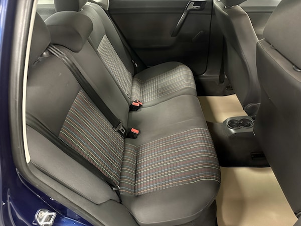 Used Volkswagen Polo 2006 for sale - 75692429: Photo 5
