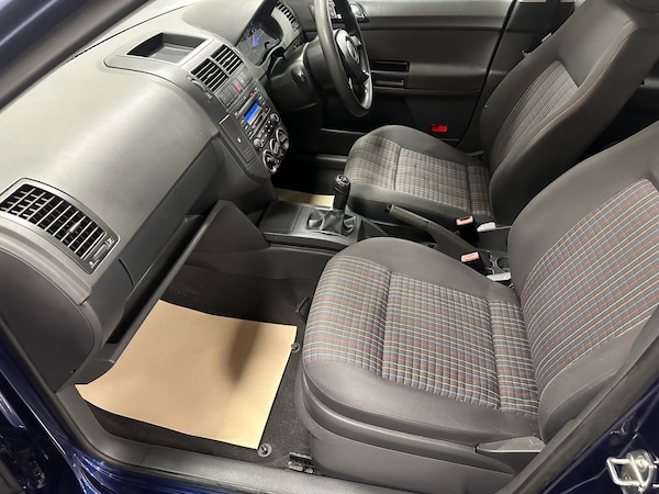 Used Volkswagen Polo 2006 for sale - 75692429: Photo 9