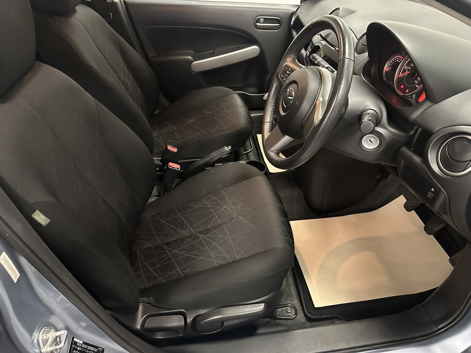 Used Mazda Mazda2 2013 for sale - 76455152: Photo 10