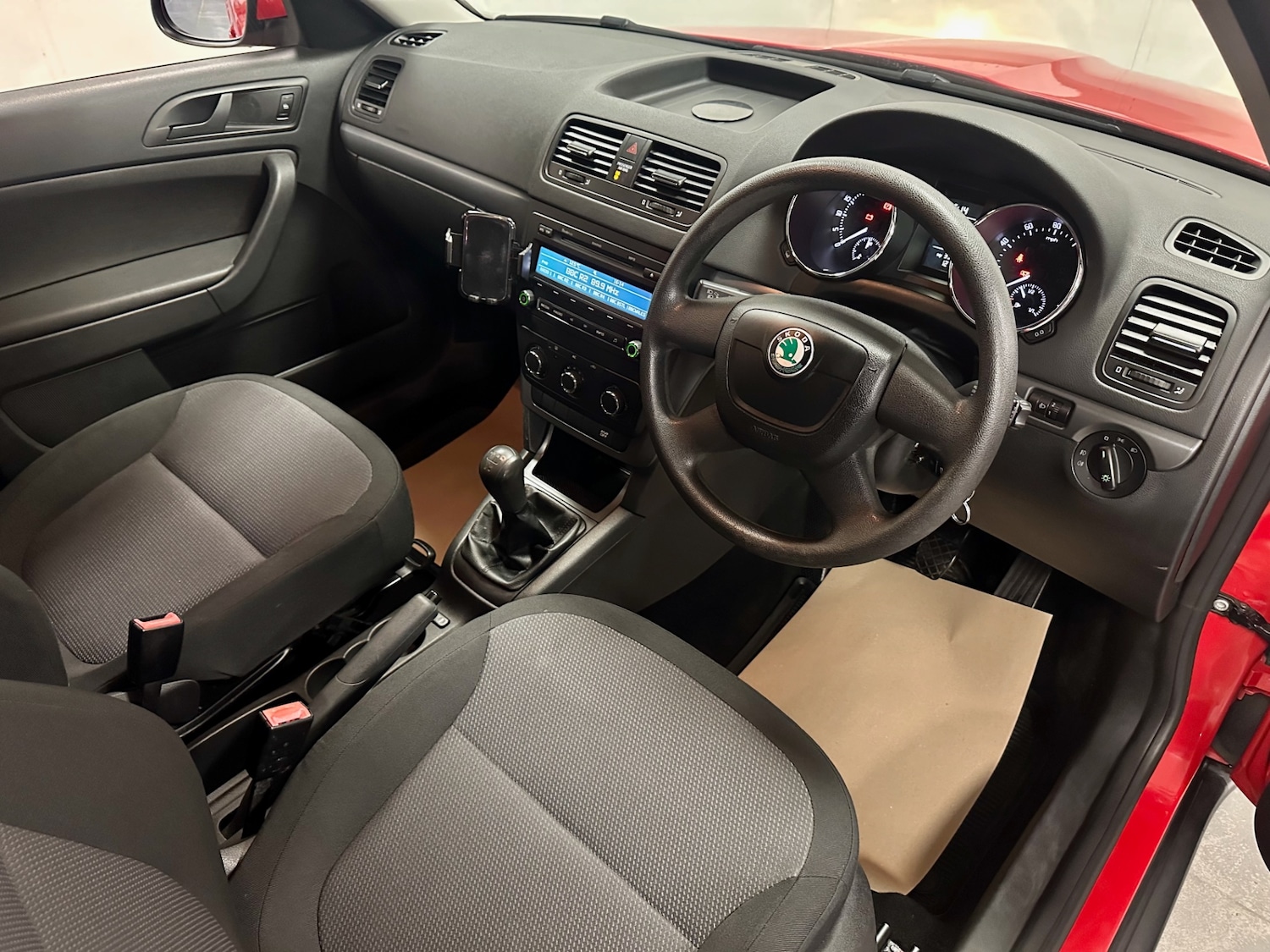 Used Skoda Yeti 2011 for sale - 76415724: Photo 4