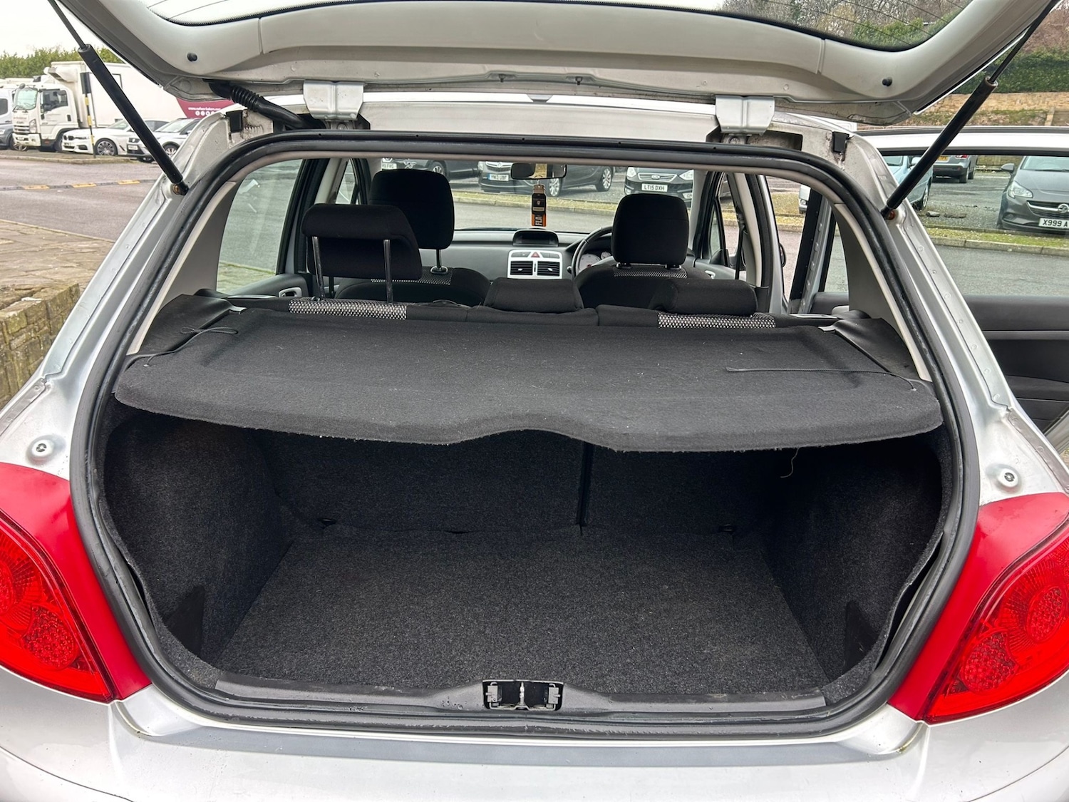 Used Peugeot 307 2007 for sale - 77141018: Photo 5