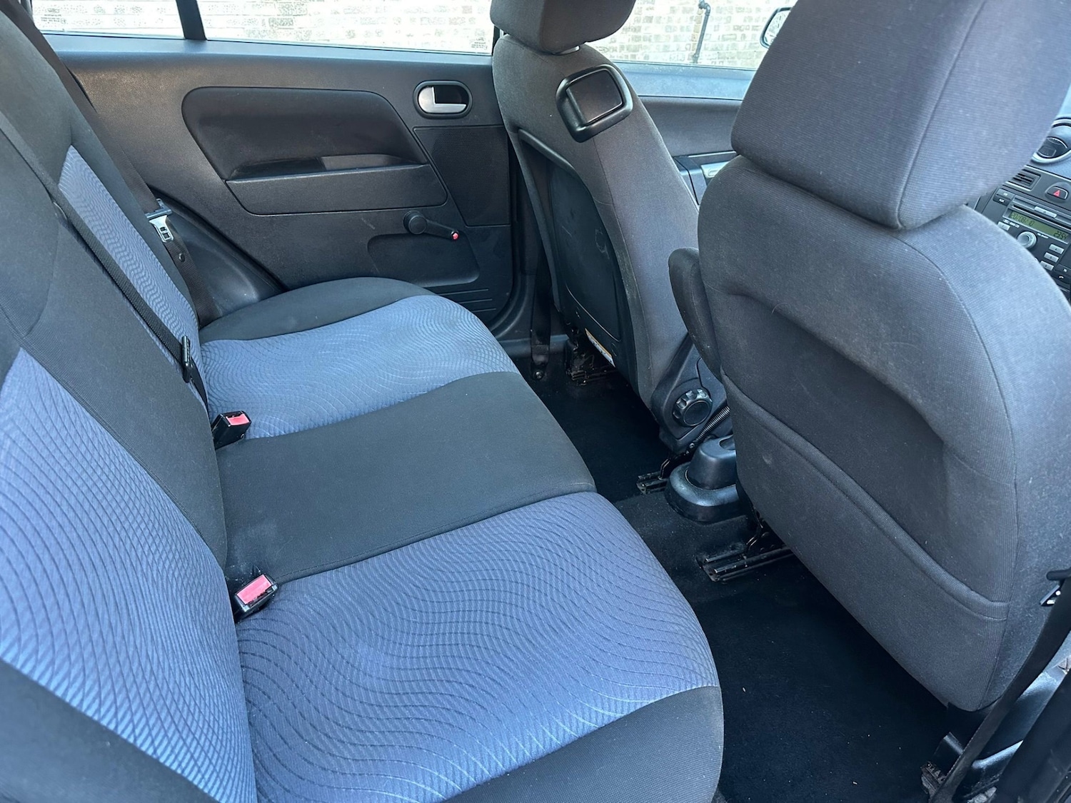 Used Ford Fusion 2006 for sale - 76687581: Photo 9