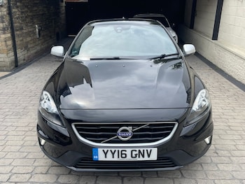 Used Volvo V40 2016 for sale - 75521437: Photo