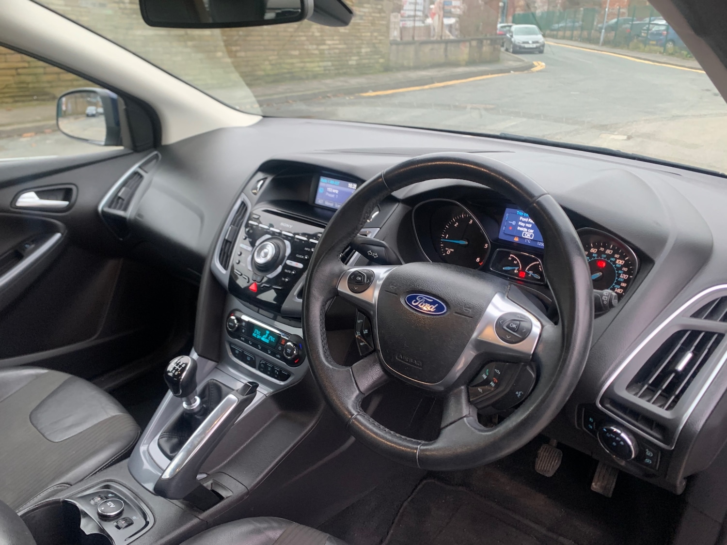 Used Ford Focus 2011 for sale - 77603793: Photo 9