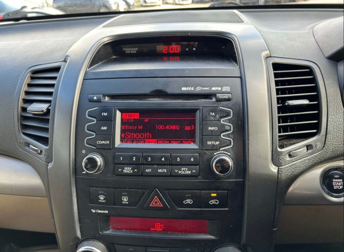 Used Kia Sorento 2010 for sale - 76520920: Photo 11