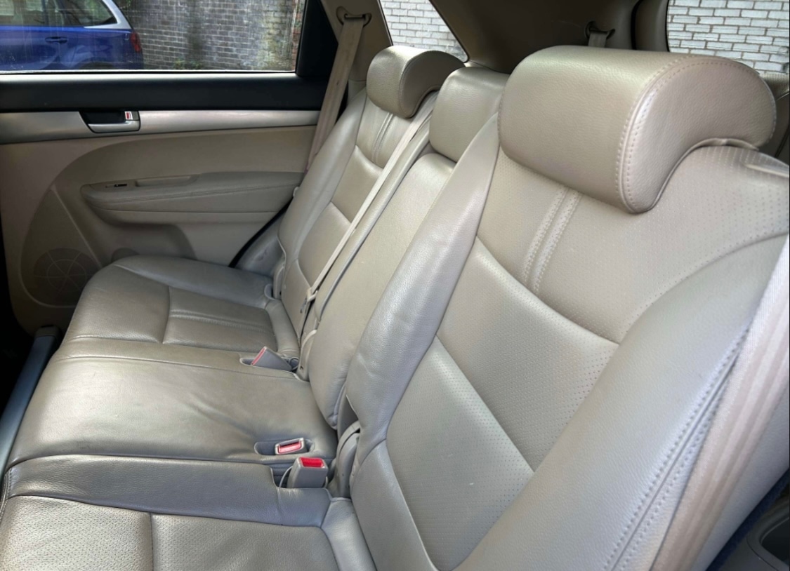 Used Kia Sorento 2010 for sale - 76520920: Photo 12