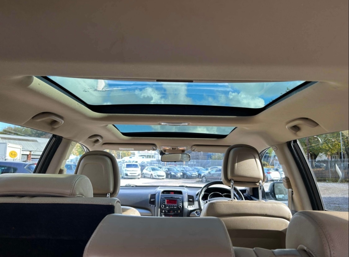 Used Kia Sorento 2010 for sale - 76520920: Photo 16