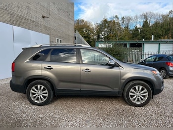 Used Kia Sorento 2010 for sale - 76520920: Photo