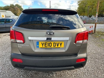 Used Kia Sorento 2010 for sale - 76520920: Photo