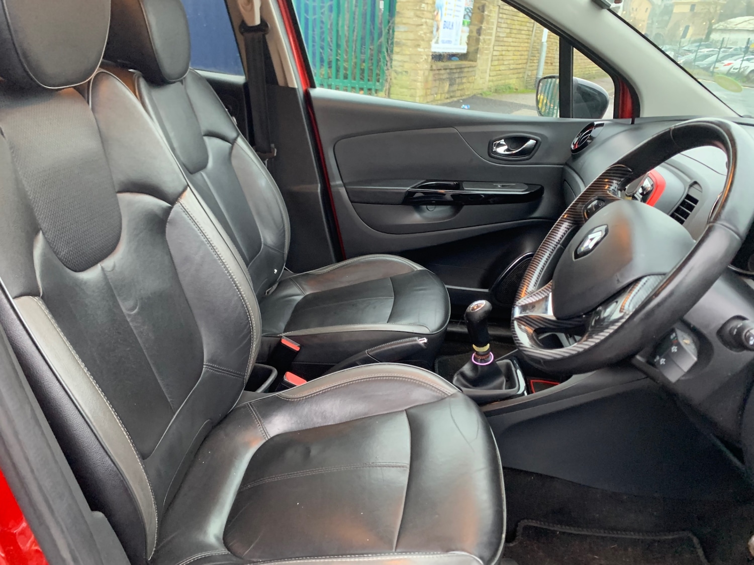 Used Renault Captur 2015 for sale - 77409275: Photo 10