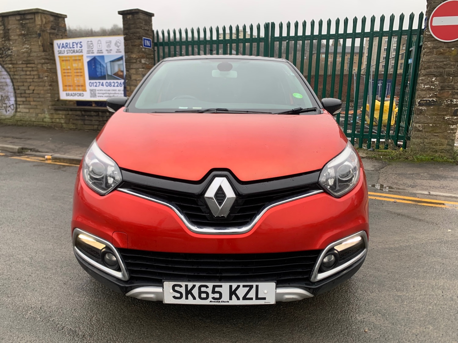 Used Renault Captur 2015 for sale - 77409275: Photo 2