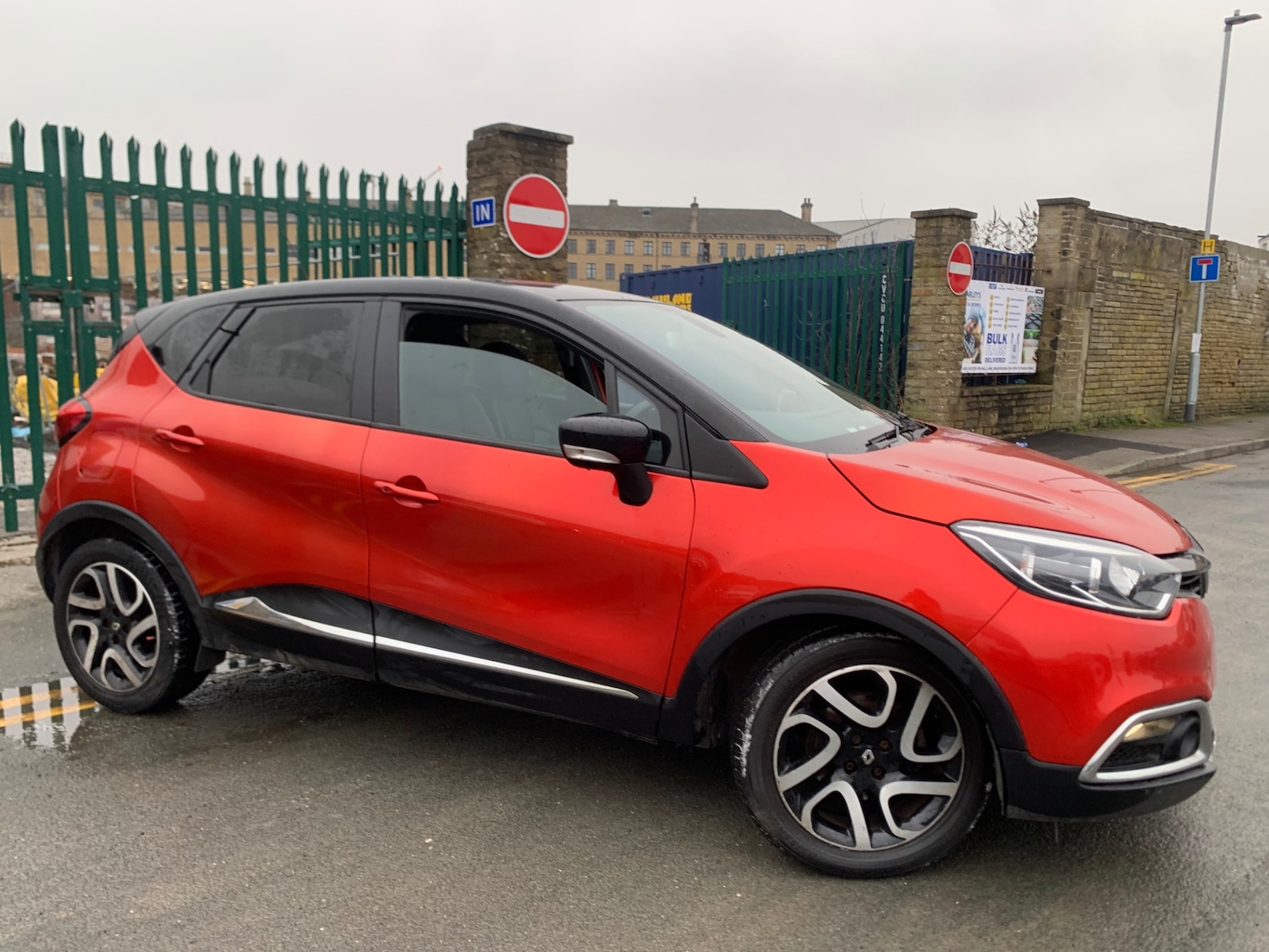 Used Renault Captur 2015 for sale - 77409275: Photo 3