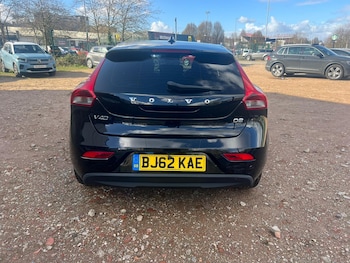 Used Volvo V40 2012 for sale - 77889359: Photo