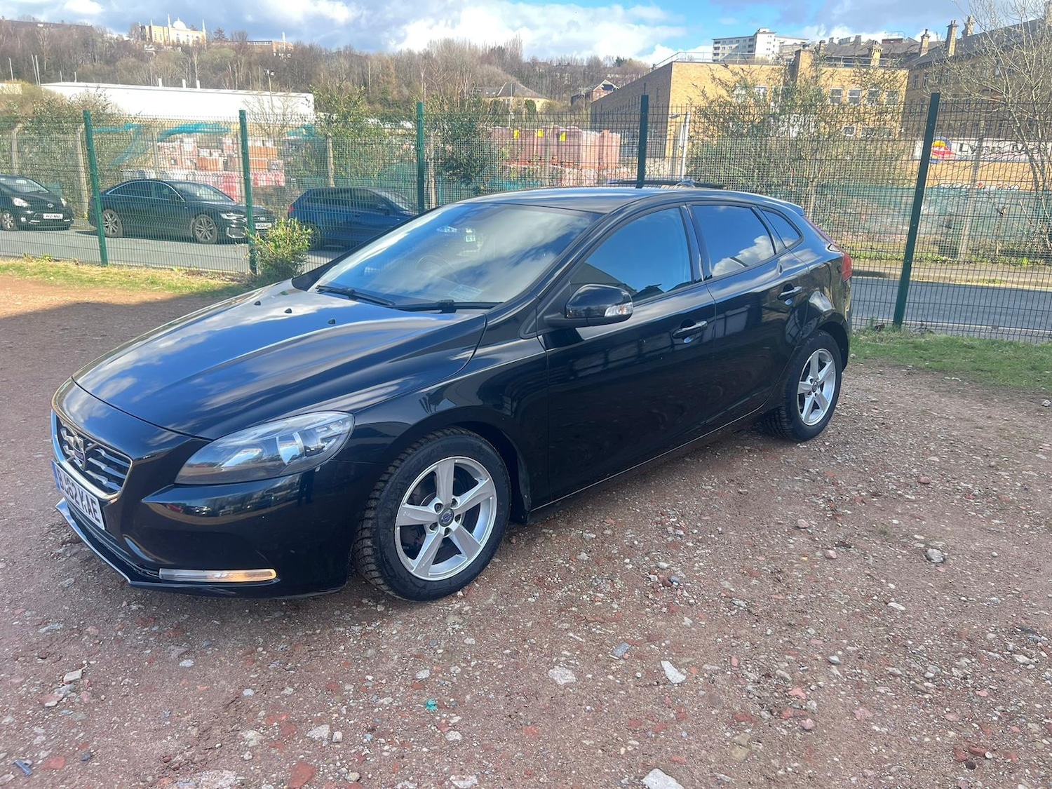 Used Volvo V40 2012 for sale - 77889359: Photo 5