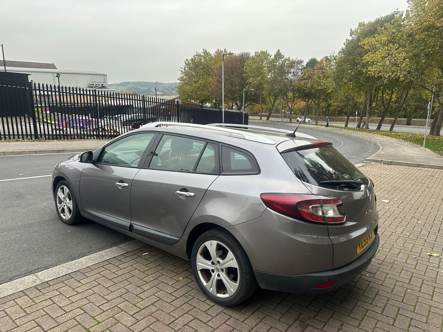 Used Renault Megane 2009 for sale - 76411469: Photo 4