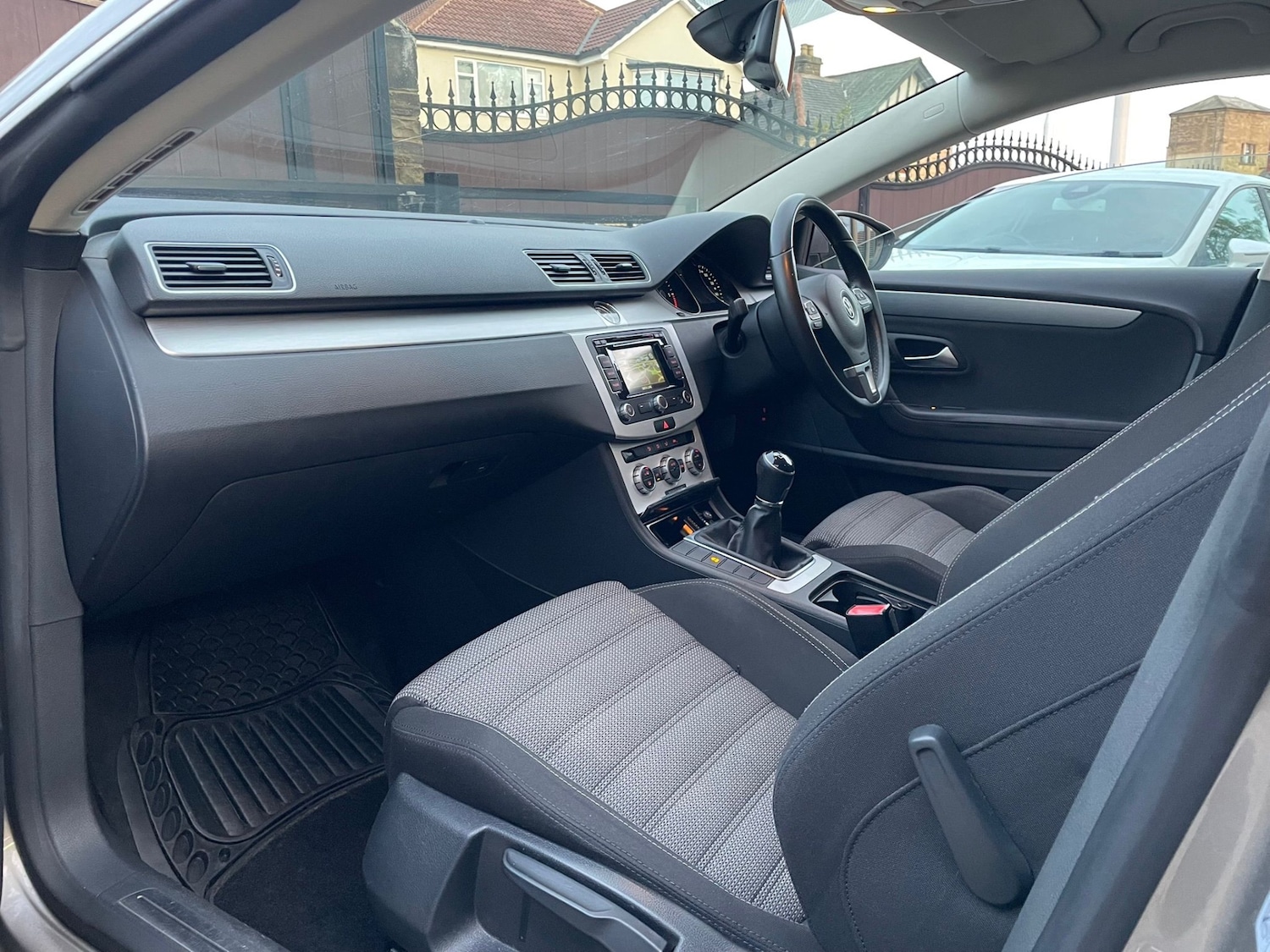 Used Volkswagen CC 2014 for sale - 76484253: Photo 17