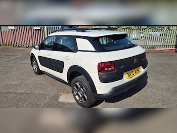 Used Citroen C4 Cactus 2015 for sale - 75645462: Photo