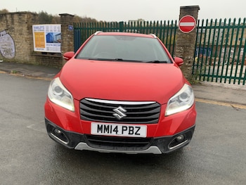 Used Suzuki SX4 S-Cross 2014 for sale - 76533617: Photo