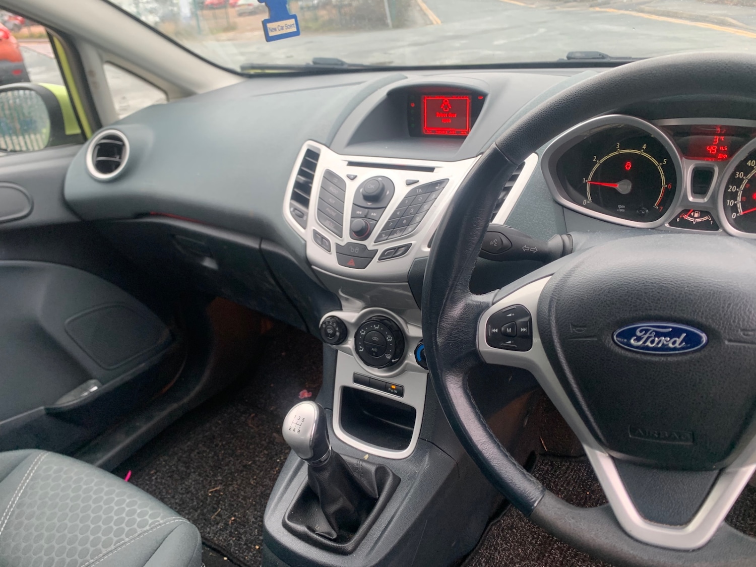 Used Ford Fiesta 2010 for sale - 77370732: Photo 12