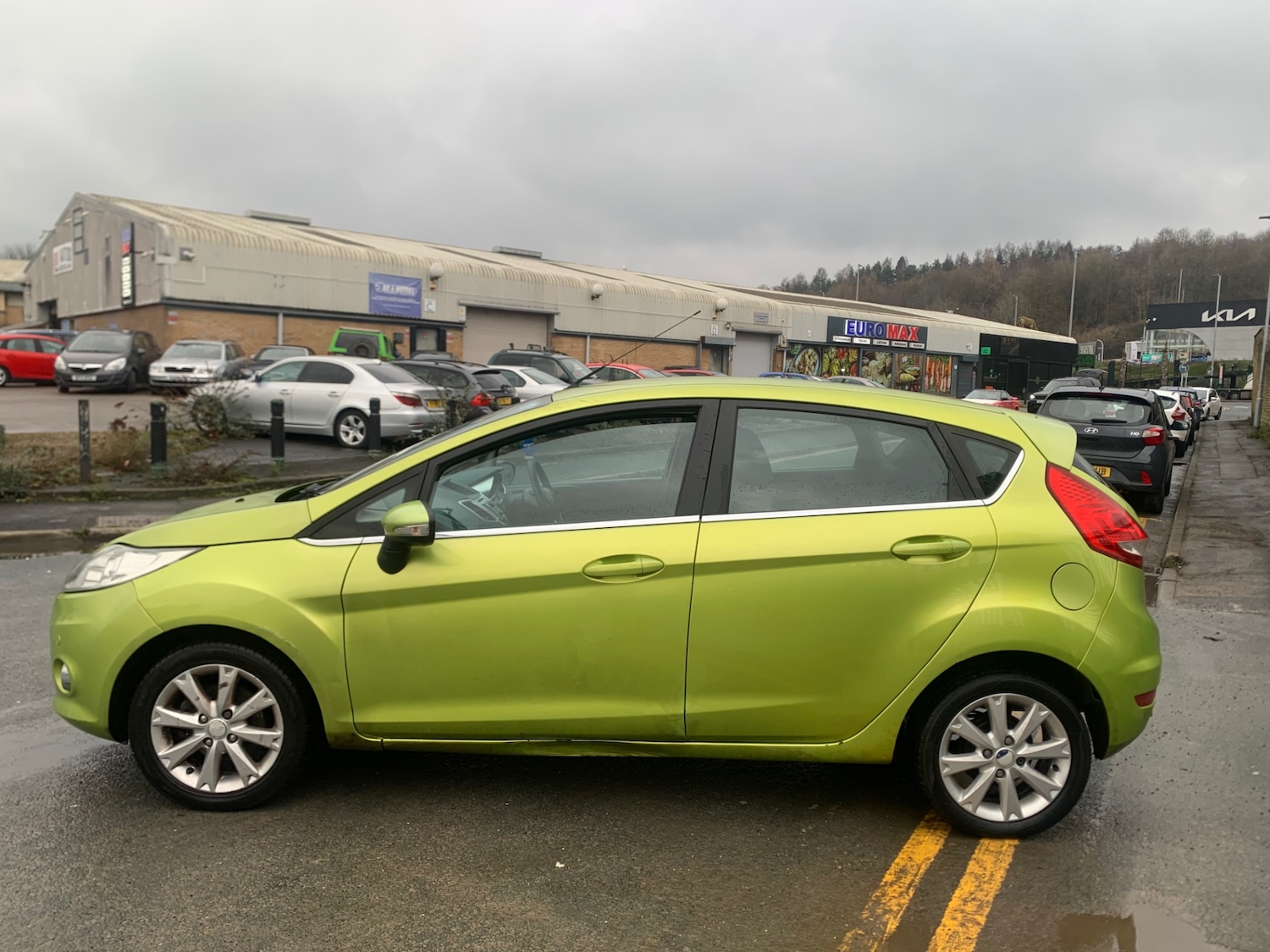 Used Ford Fiesta 2010 for sale - 77370732: Photo 5