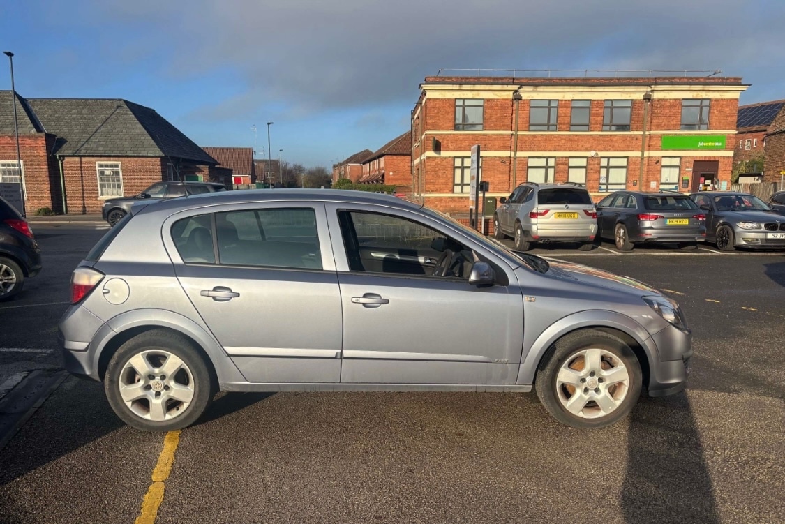 Used Vauxhall Astra 2007 for sale - 77179789: Photo 2