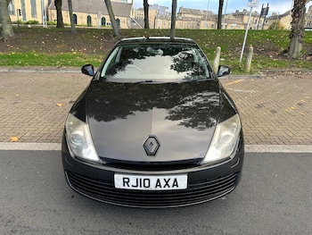 Used Renault Laguna 2010 for sale - 76280645: Photo