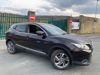Nissan - Qashqai