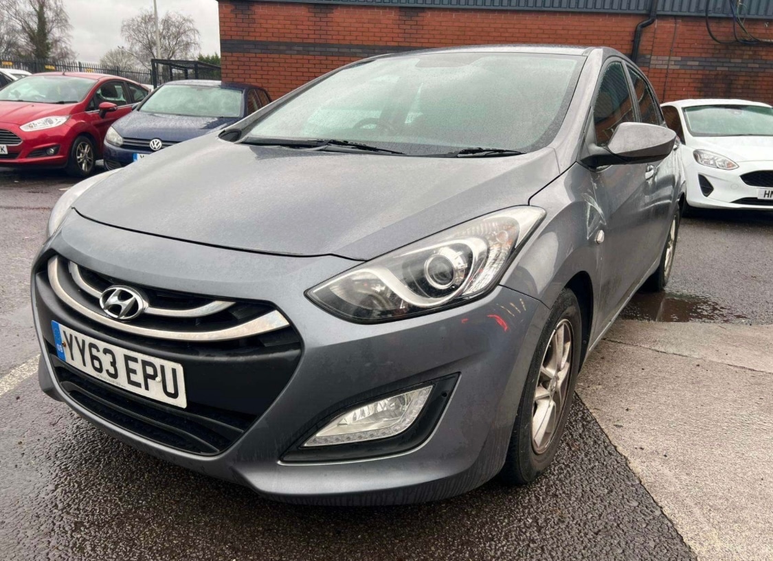 Used Hyundai i30 2014 for sale - 77044578: Photo 2