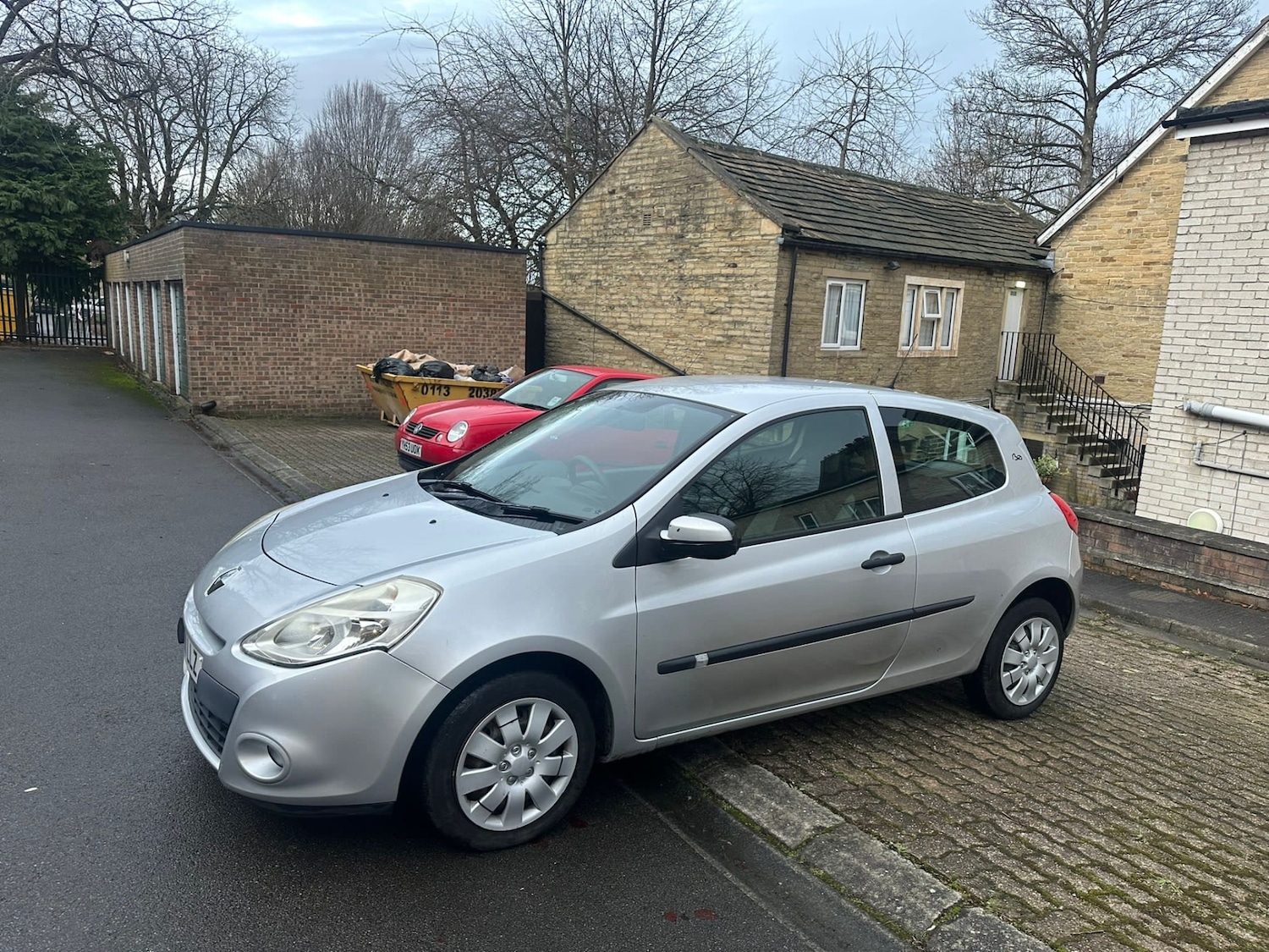 Used Renault Clio 2011 for sale - 76951401: Photo 3