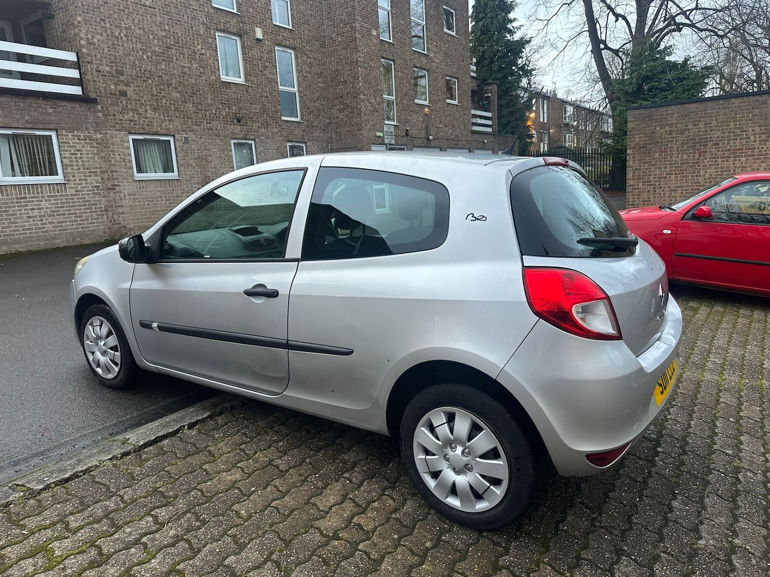 Used Renault Clio 2011 for sale - 76951401: Photo 6