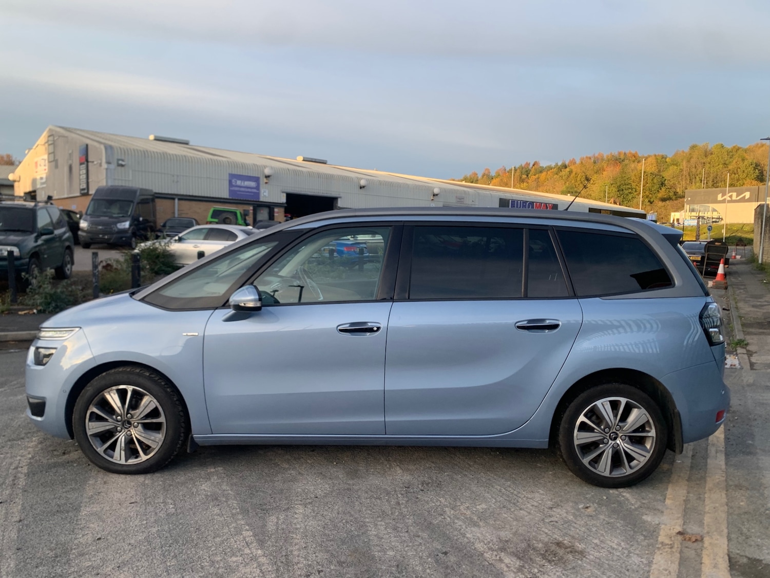 Used Citroen C4 Grand Picasso 2016 for sale - 76372170: Photo 5