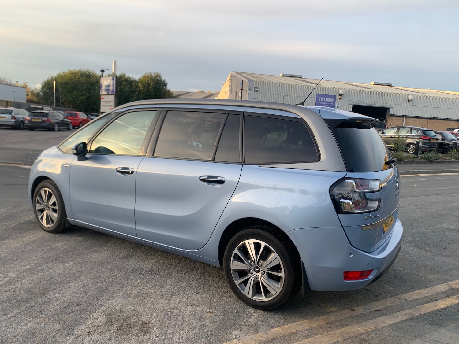 Used Citroen C4 Grand Picasso 2016 for sale - 76372170: Photo 6