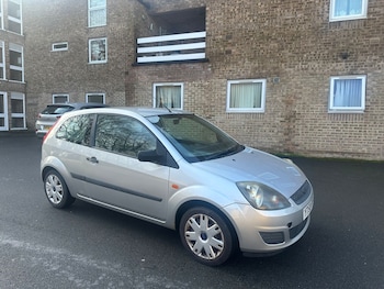 Used Ford Fiesta 2008 for sale - 77351135: Photo
