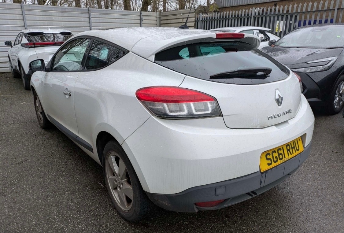 Used Renault Megane 2011 for sale - 77567933: Photo 4