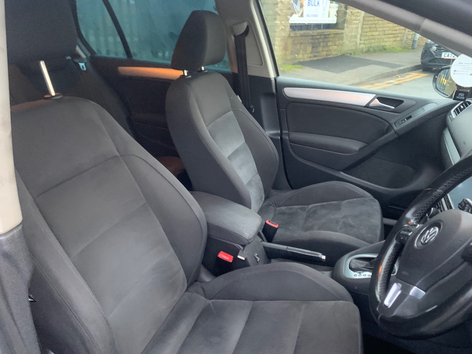 Used Volkswagen Golf 2011 for sale - 77516177: Photo 10